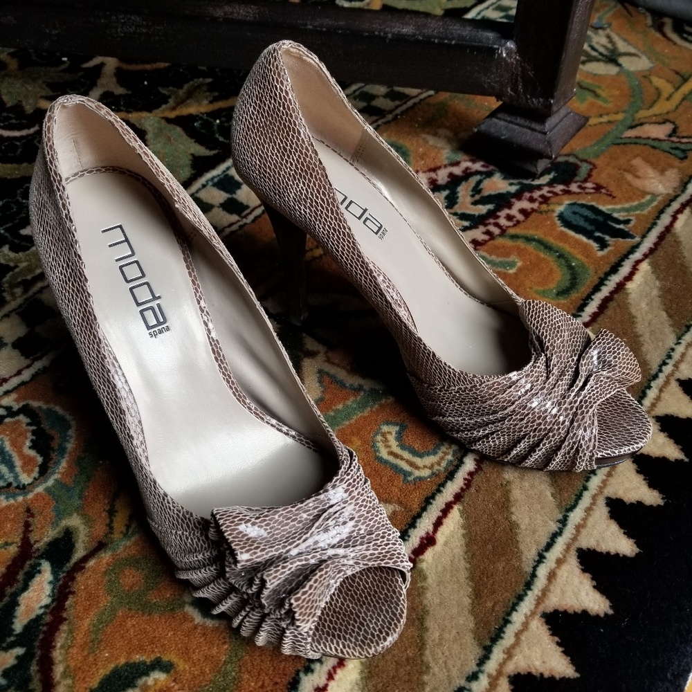 Moda Spana High Heels - Tan / Faux Snakeskin
